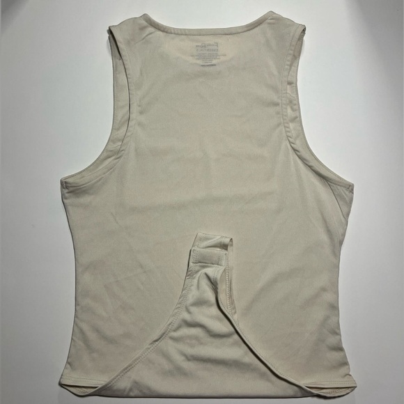 SLEEVELESS, CURVE HUGGING BODYSUIT - Picture 2 of 3